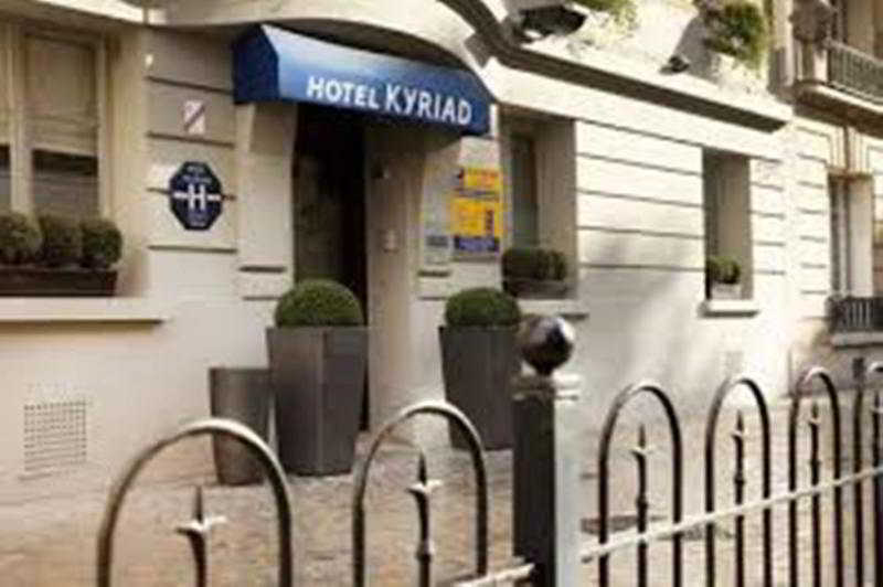 ホテル キリヤ パリ 18 ポルト デ クリニャンコール モンマルトル エクステリア 写真